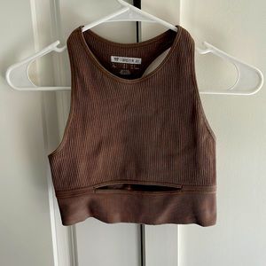 Front slit sports bra
